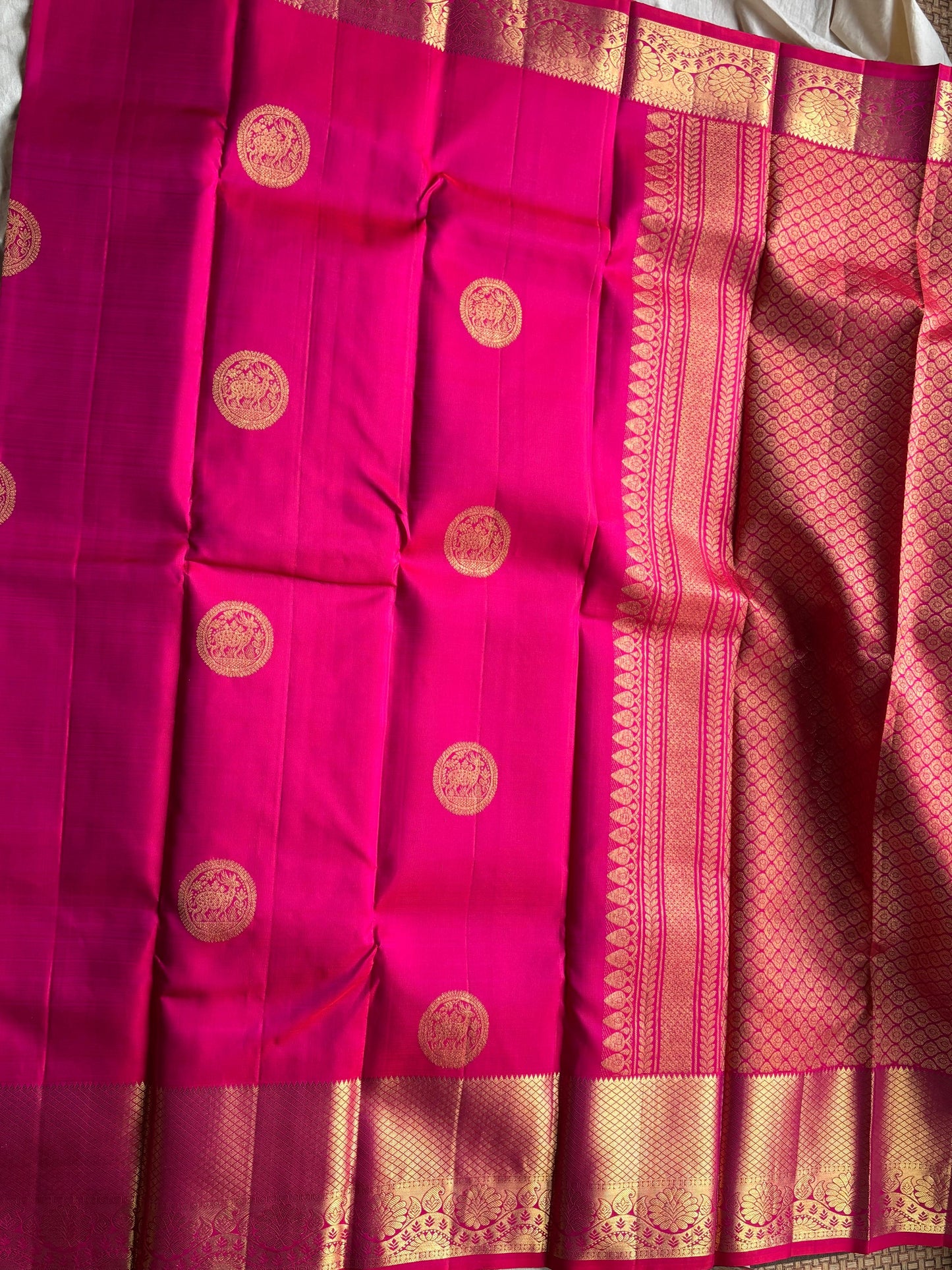 Pink Pure Silk Kanjivaram Handloom Saree with Golden Zari work | SILK MARK CERTIFIED