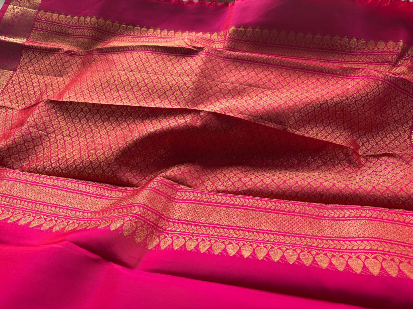 Pink Pure Silk Kanjivaram Handloom Saree with Golden Zari work | SILK MARK CERTIFIED