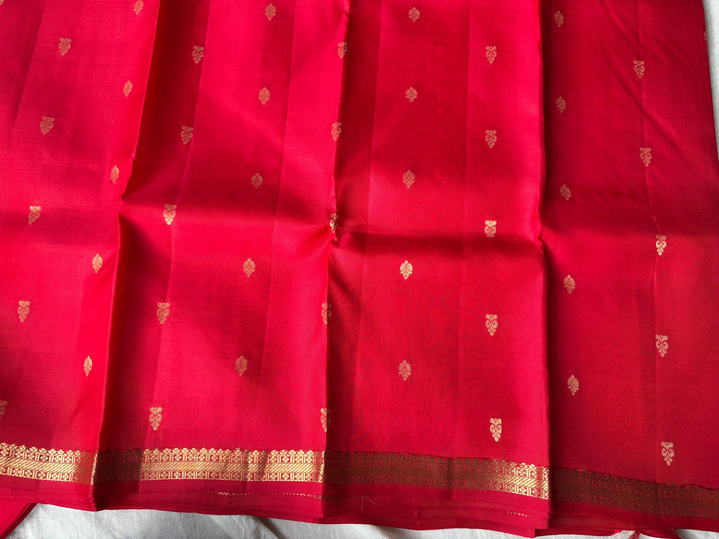 Very Lightweight Flowy Red Color Pure Silk Kanjeevaram Saree Red Golden Zari Pallu | Silk Mark Cert