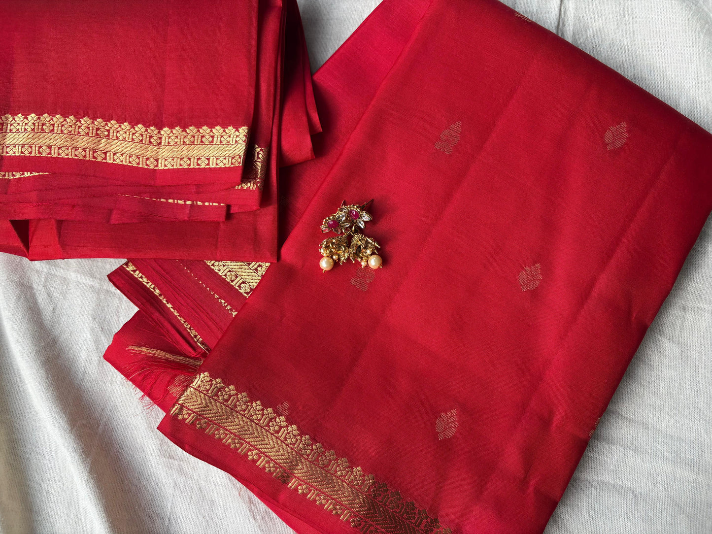Very Lightweight Flowy Red Color Pure Silk Kanjeevaram Saree Red Golden Zari Pallu | Silk Mark Cert