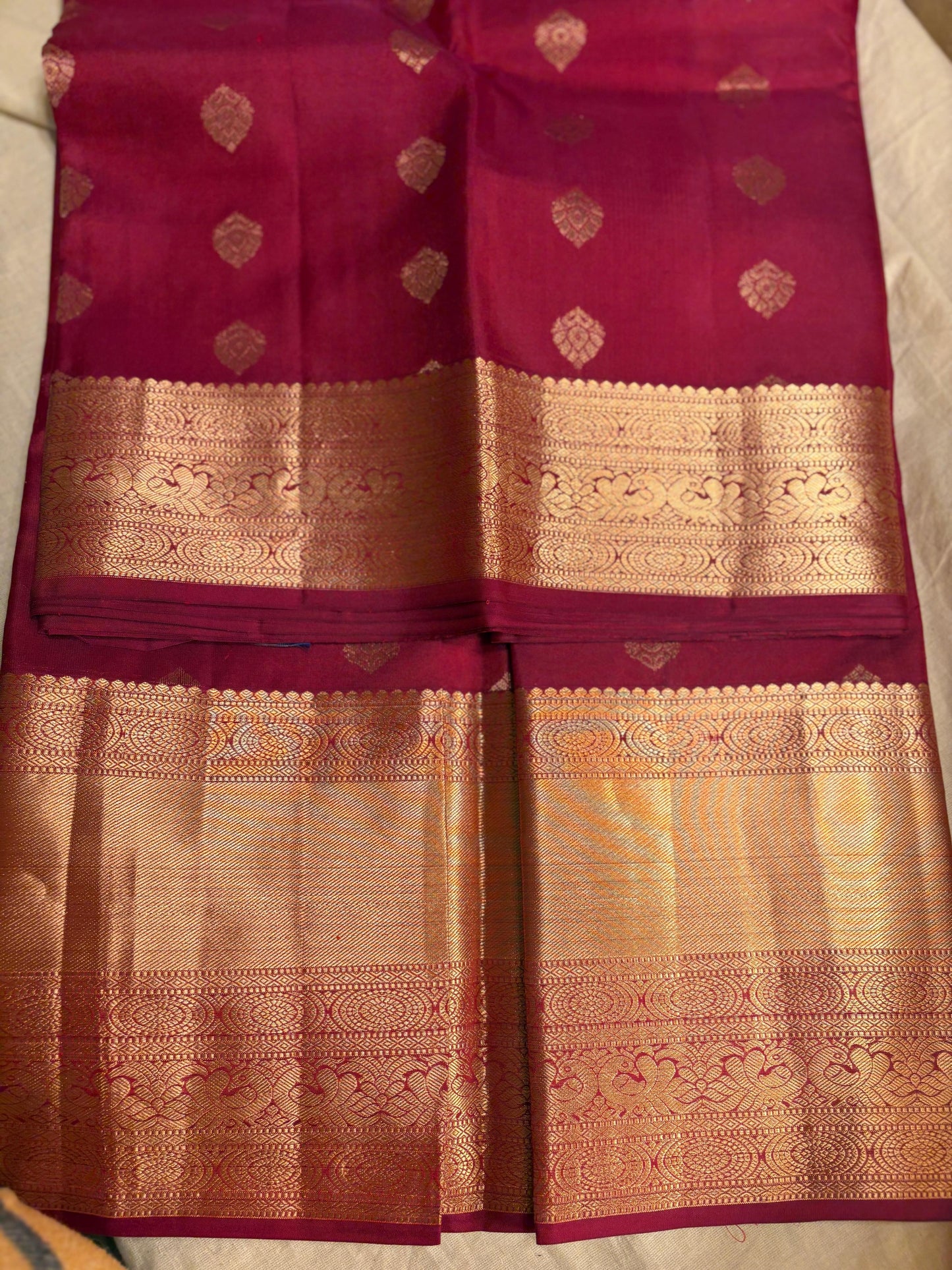 Very Rich Maroon Color Pure Silk Kanjivaram Saree with Golden Zari| SILK MARK CERTIFIED