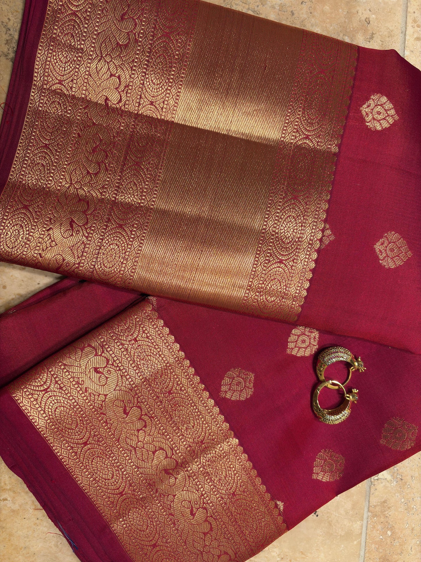 Very Rich Maroon Color Pure Silk Kanjivaram Saree with Golden Zari| SILK MARK CERTIFIED