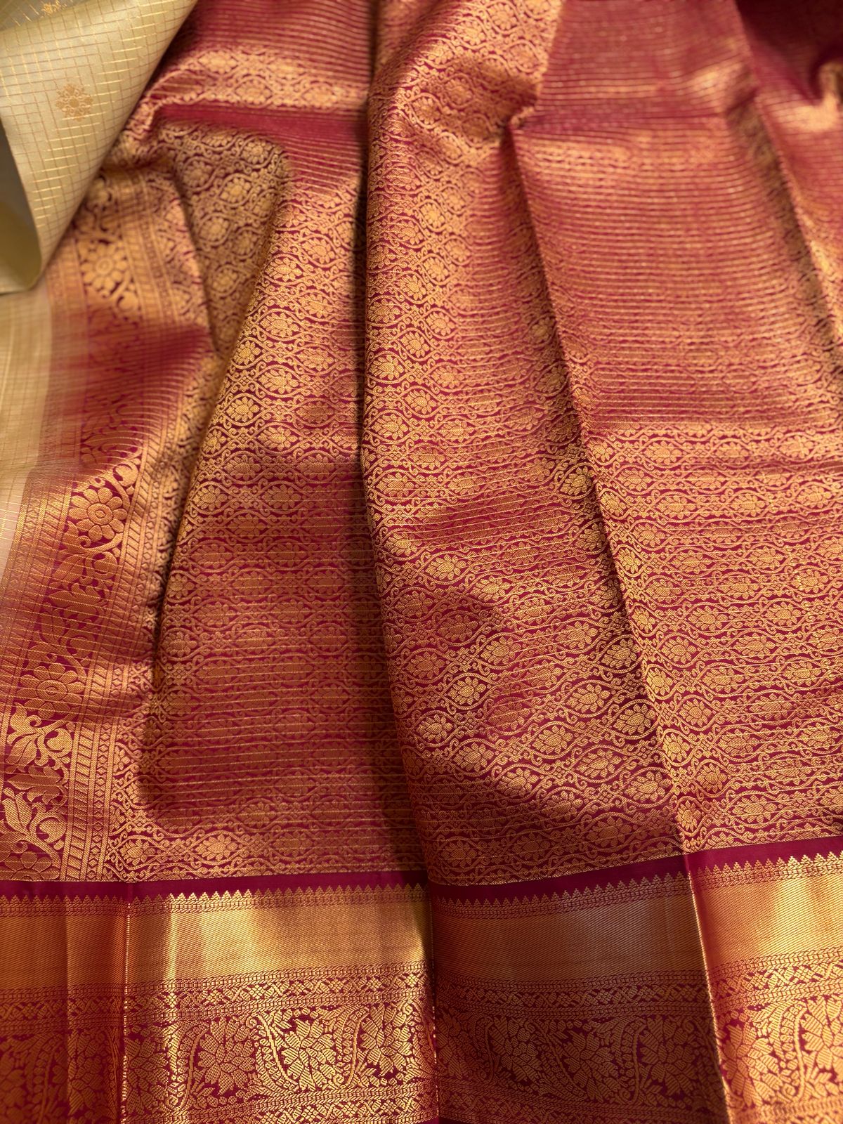 Light Pista Green Checks Pure Silk Kanjeevaram Gorgeous Golden Zari Pallu | Silk Mark Cert