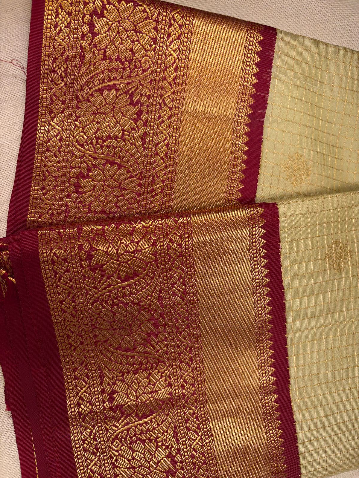 Light Pista Green Checks Pure Silk Kanjeevaram Gorgeous Golden Zari Pallu | Silk Mark Cert