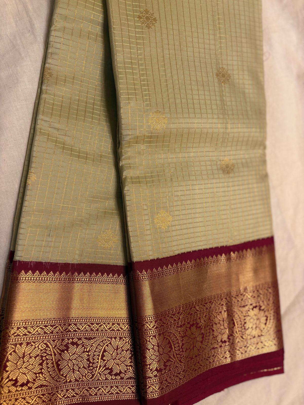 Light Pista Green Checks Pure Silk Kanjeevaram Gorgeous Golden Zari Pallu | Silk Mark Cert