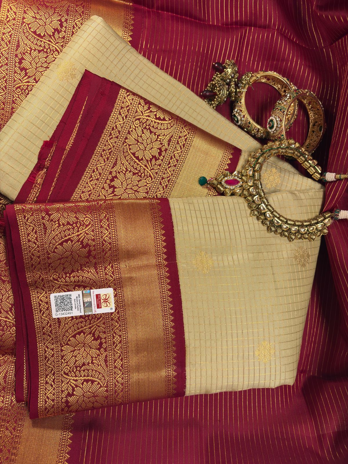 Light Pista Green Checks Pure Silk Kanjeevaram Gorgeous Golden Zari Pallu | Silk Mark Cert