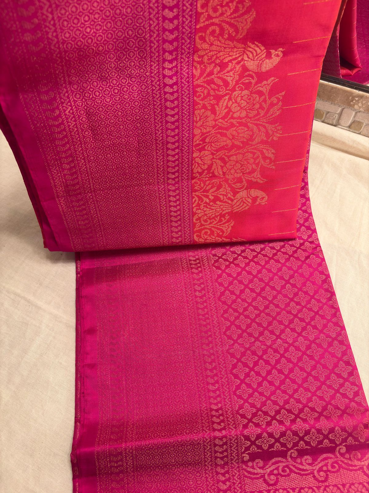 Very Lightweight flowy Pink Orange mix Color Pure Silk Kanjeevaram Saree Golden Zari Pallu | Silk Mark Cert