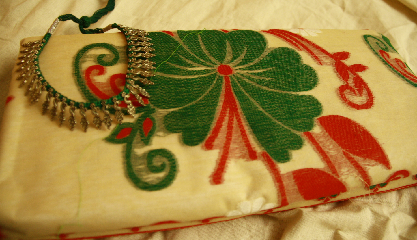 Cream White Pure Cotton Handwoven Saree | Bengali Jamdani Saree