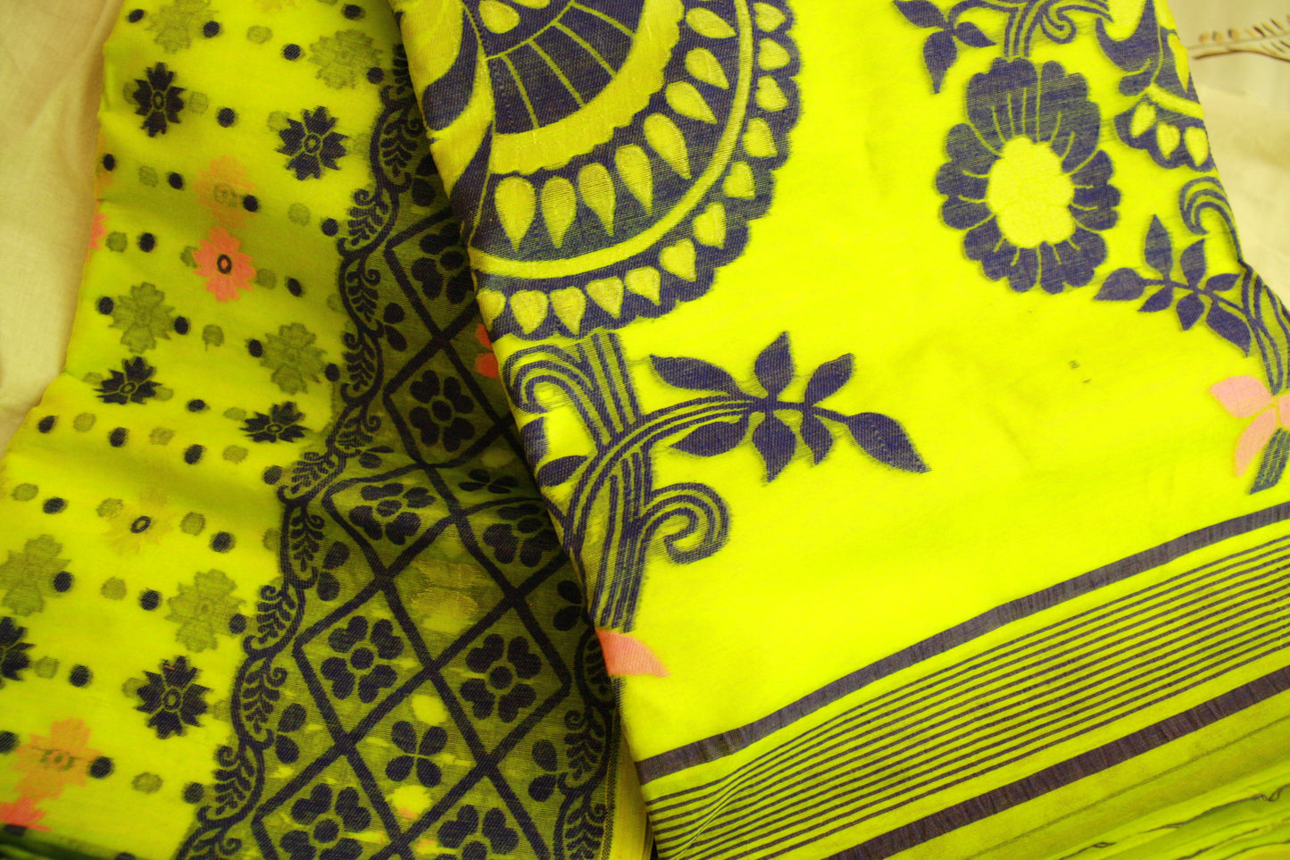 Lime Green Pure Cotton Handwoven Saree | Bengali Jamdani Saree