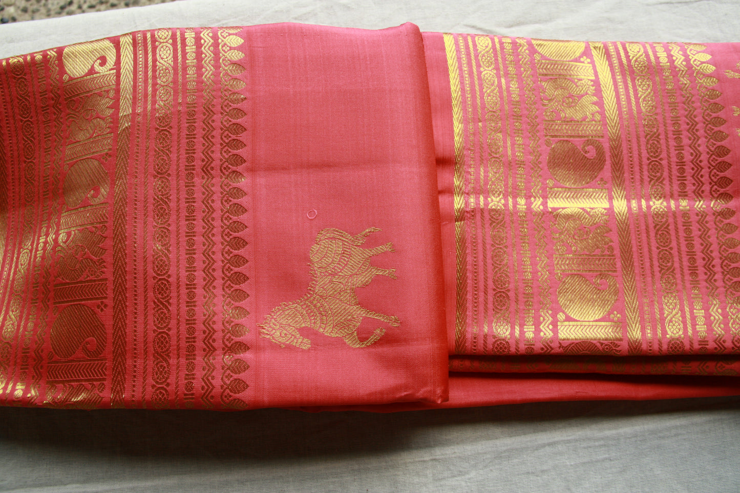 Rose Pink Pure Silk Kanjivaram Saree with Golden zari work|Checks Saree with Golden work | SILK MARK CERTIFIED