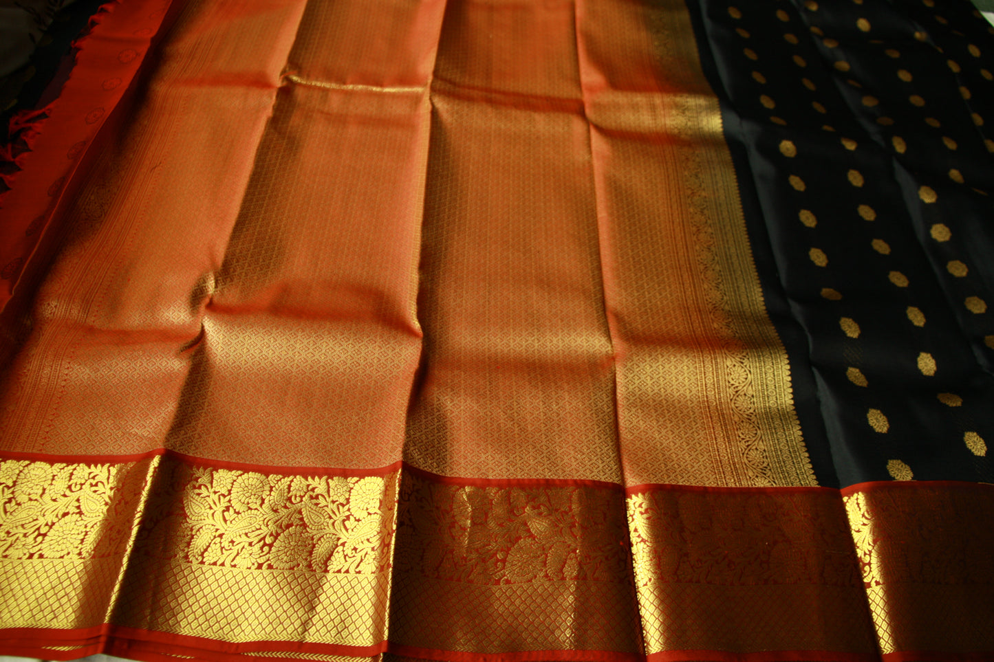 Black Pure Silk Lightweight Kanjeevaram Saree Flower motifs Gorgeous Red Golden Zari Pallu | Silk Mark Cert
