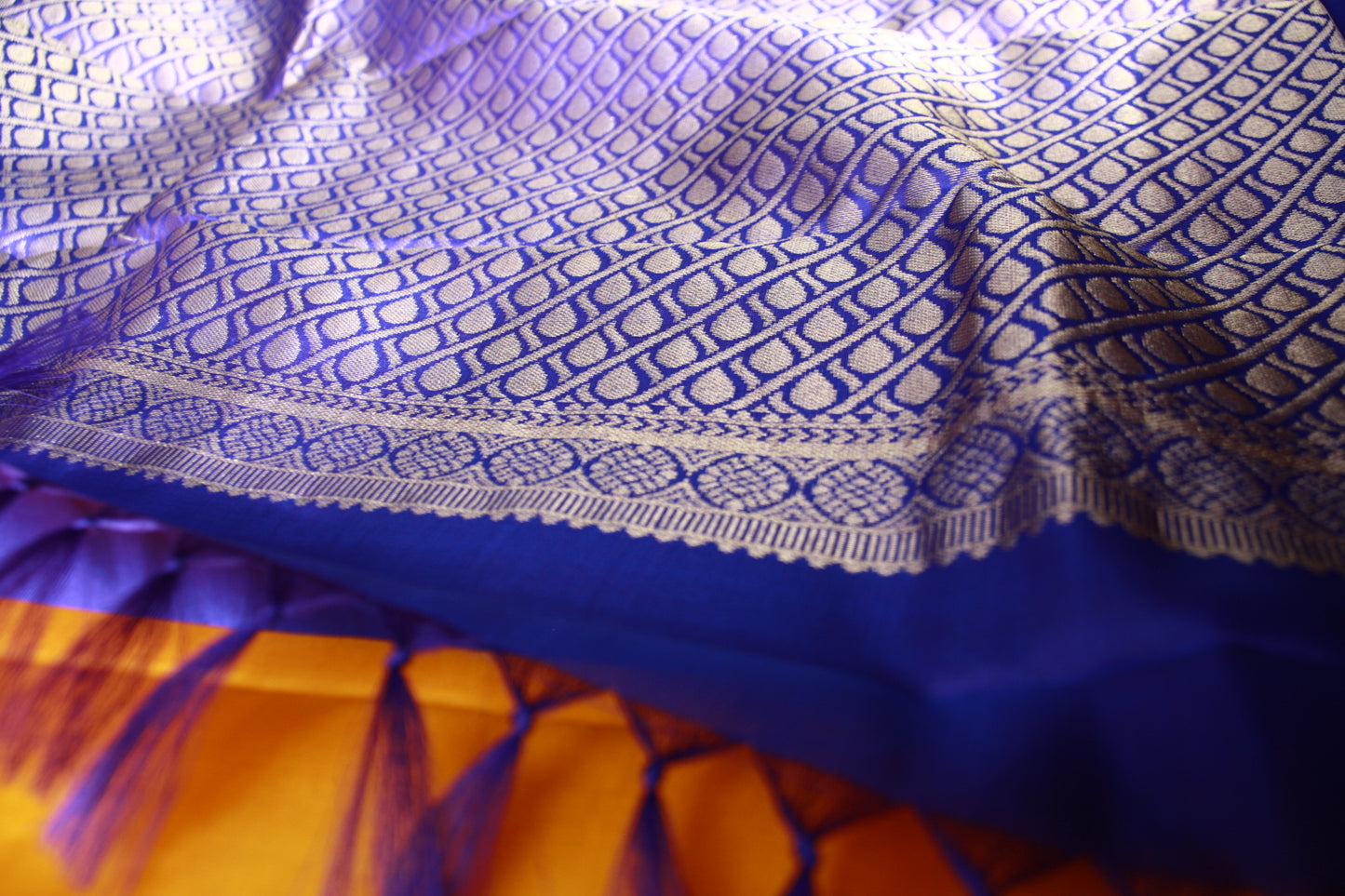 Lightweight Kanjeevaram Saree Yellow Color Pure Silk Peacock Border Dark Blue Golden Zari Pallu | Silk Mark Cert