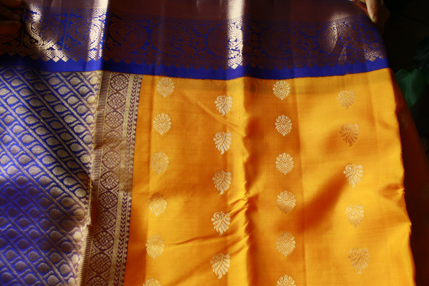 Lightweight Kanjeevaram Saree Yellow Color Pure Silk Peacock Border Dark Blue Golden Zari Pallu | Silk Mark Cert