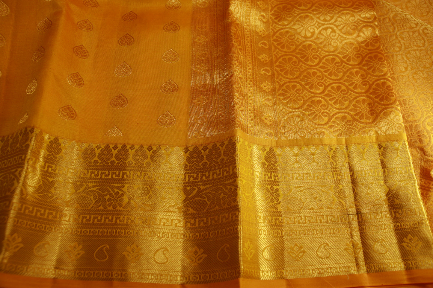 Lightweight Yellow Color Pure Silk Kanjeevaram Saree Golden Zari Pallu | Silk Mark Cert