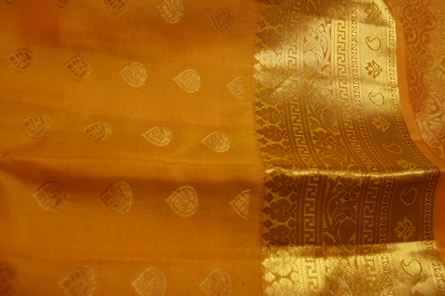 Lightweight Yellow Color Pure Silk Kanjeevaram Saree Golden Zari Pallu | Silk Mark Cert