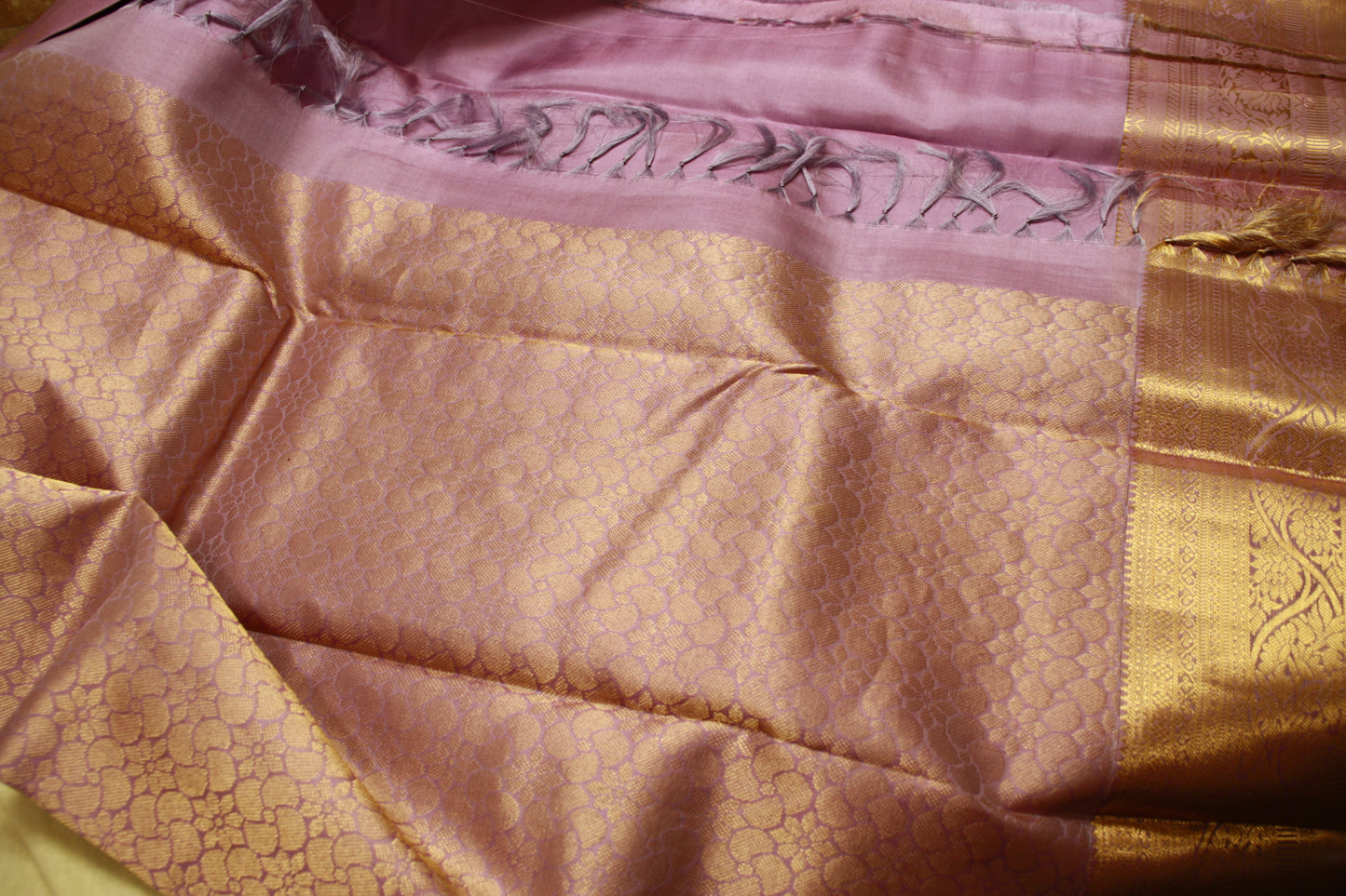 Rare Find! Very Lightweight Lavendar Color Pure Silk Kanjeevaram Saree Golden Zari Pallu | Silk Mark Cert