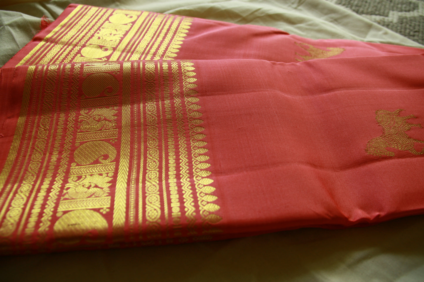 Rose Pink Pure Silk Kanjivaram Saree with Golden zari work|Checks Saree with Golden work | SILK MARK CERTIFIED