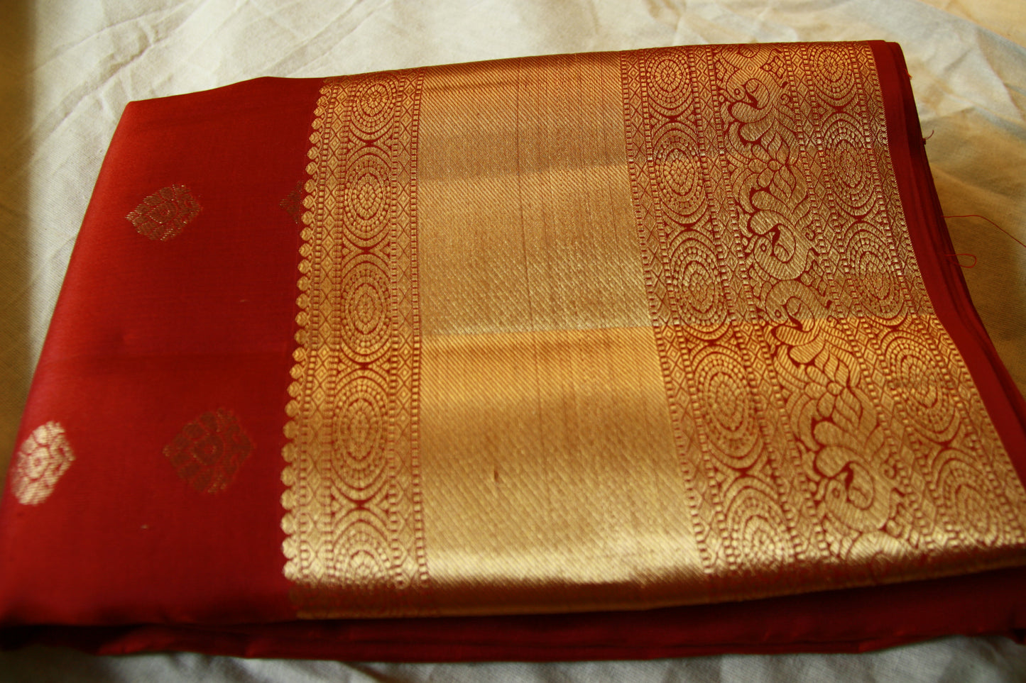 Beetroot Maroon Color Pure Silk Kanjivaram Saree with Golden Zari| SILK MARK CERTIFIED