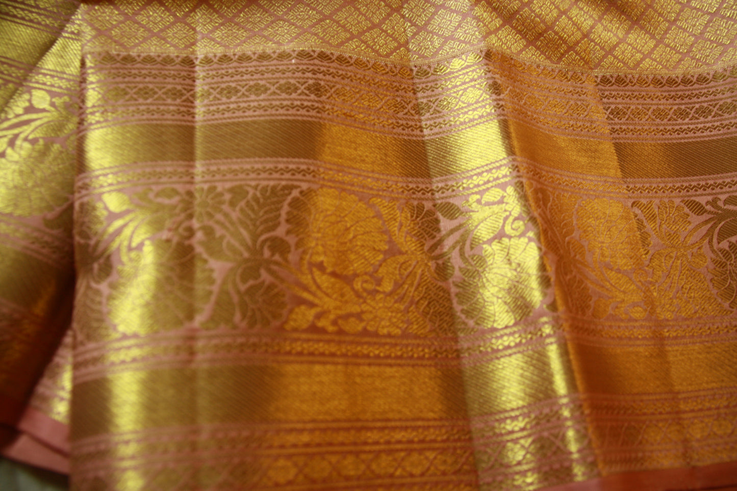 Soft Pink Pure Silk Kanjivaram Saree |Checks Golden Zari work Saree | SILK MARK CERTIFIED