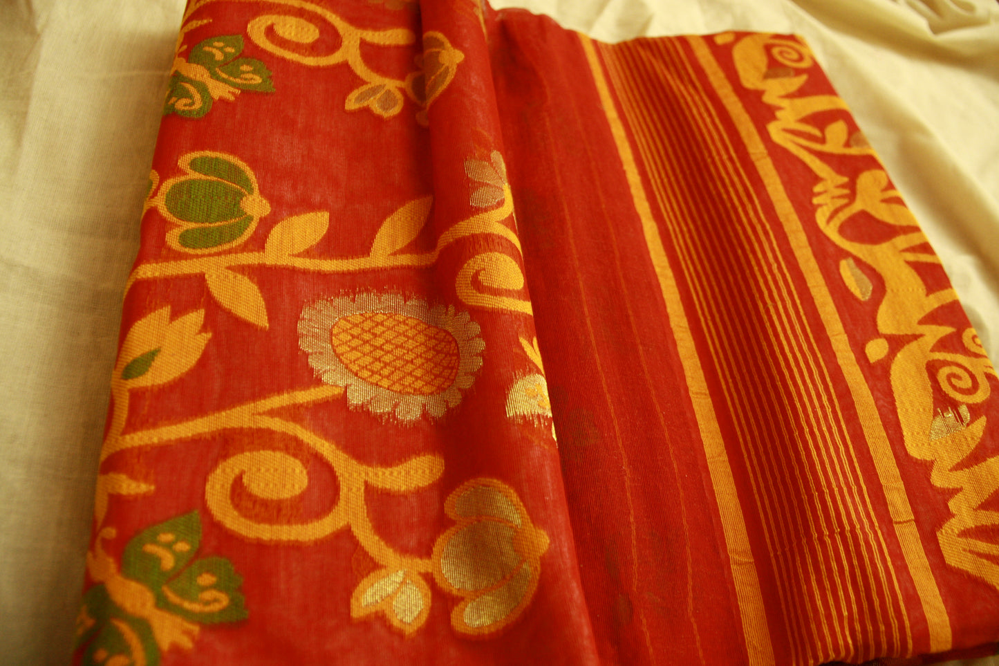 Red Pure Cotton Handwoven Saree | Bengali Jamdani Saree