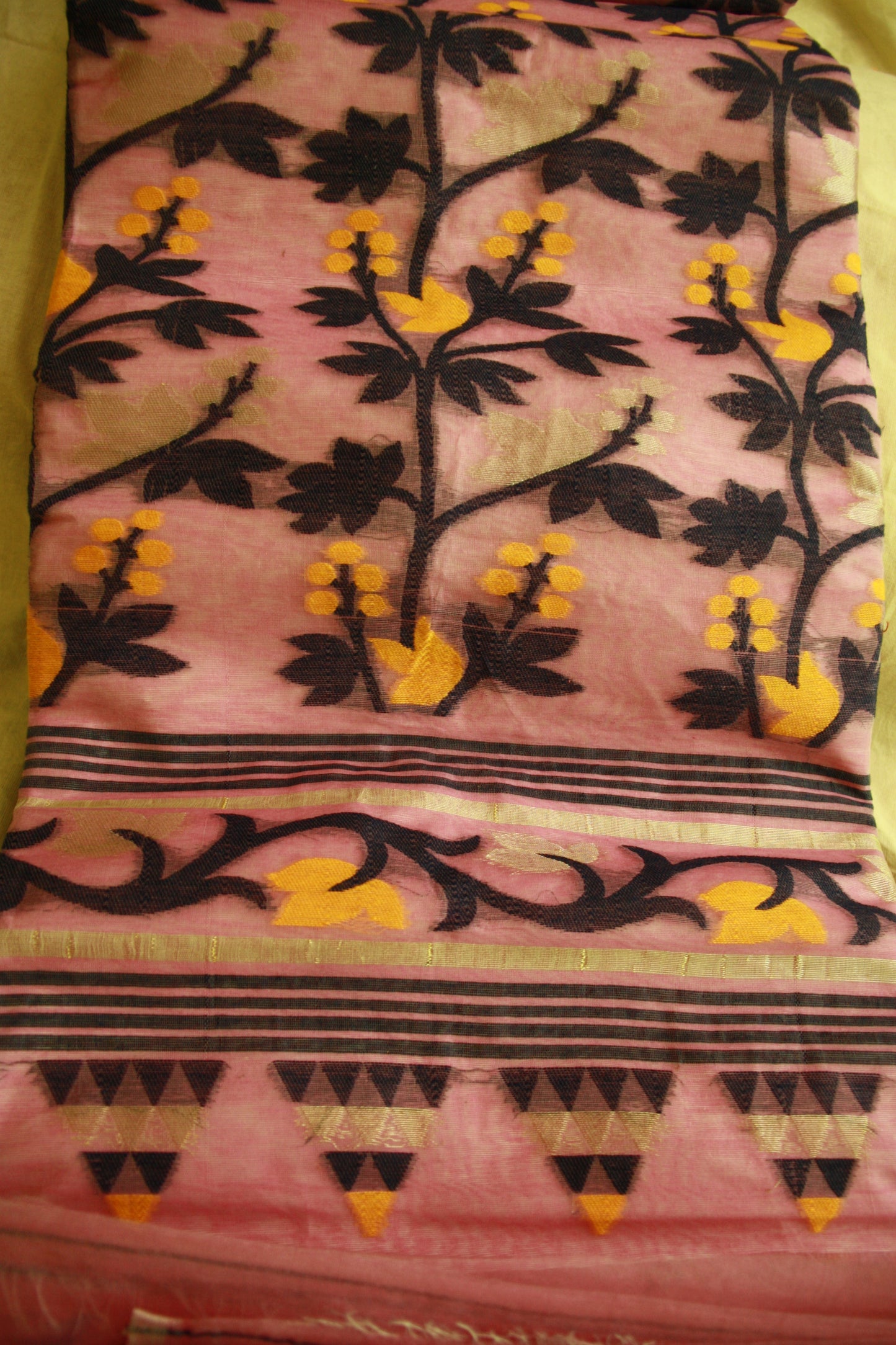 Pink Pure Cotton Handwoven Saree | Bengali Jamdani Saree